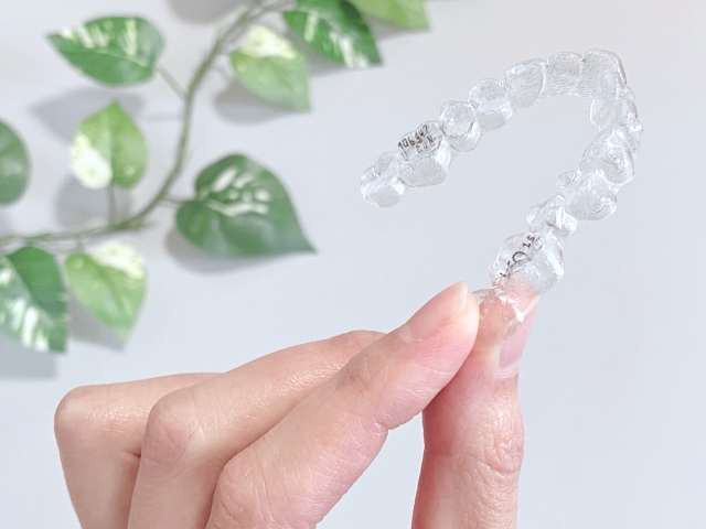 目立たない矯正治療！マウスピース矯正とは