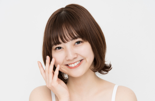 綺麗な歯並びの女性